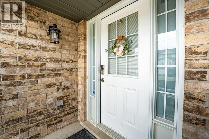 Property Photo:  41 Madeleine Street  ON N2R 1V4 