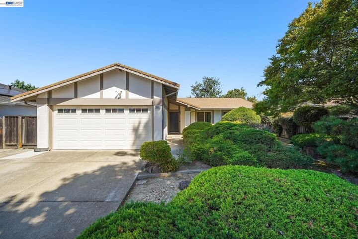 Property Photo:  38660 Moore Dr  CA 94536 