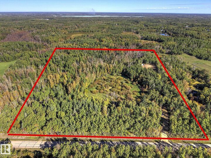 Property Photo:  20440 Twp Rd 510  AB T8G 1E5 