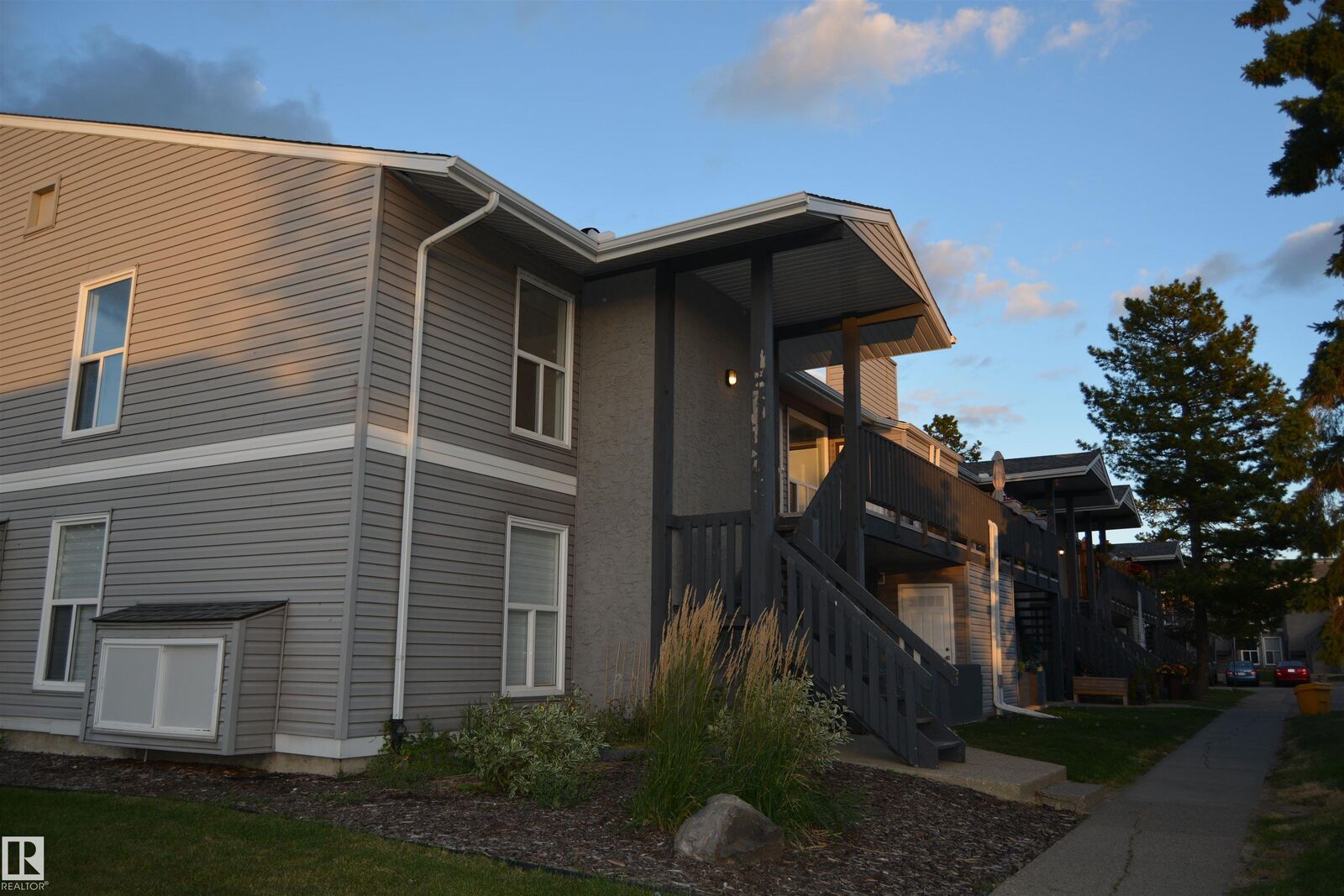 Property Photo:  1503 Mill Woods Road NW 49  AB T6L 4C2 