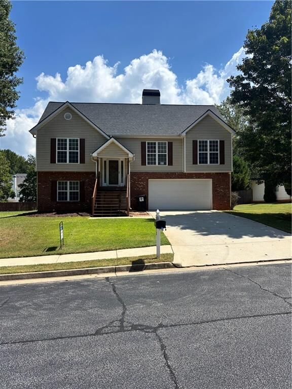 Property Photo:  1338 Vine Circle  GA 30253 