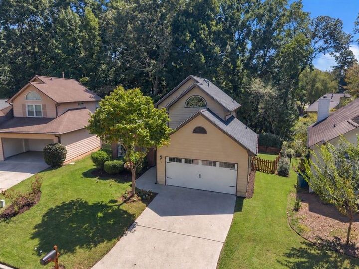 Property Photo: 8910 S Somerset Lane GA 30004
