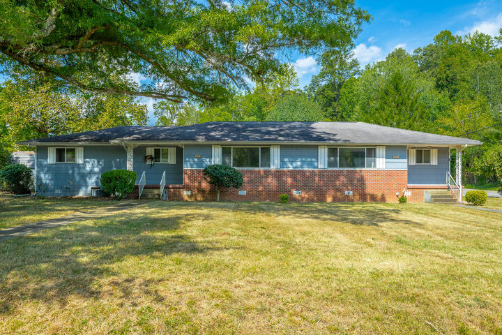 Property Photo:  303 Browntown Road  TN 37415 