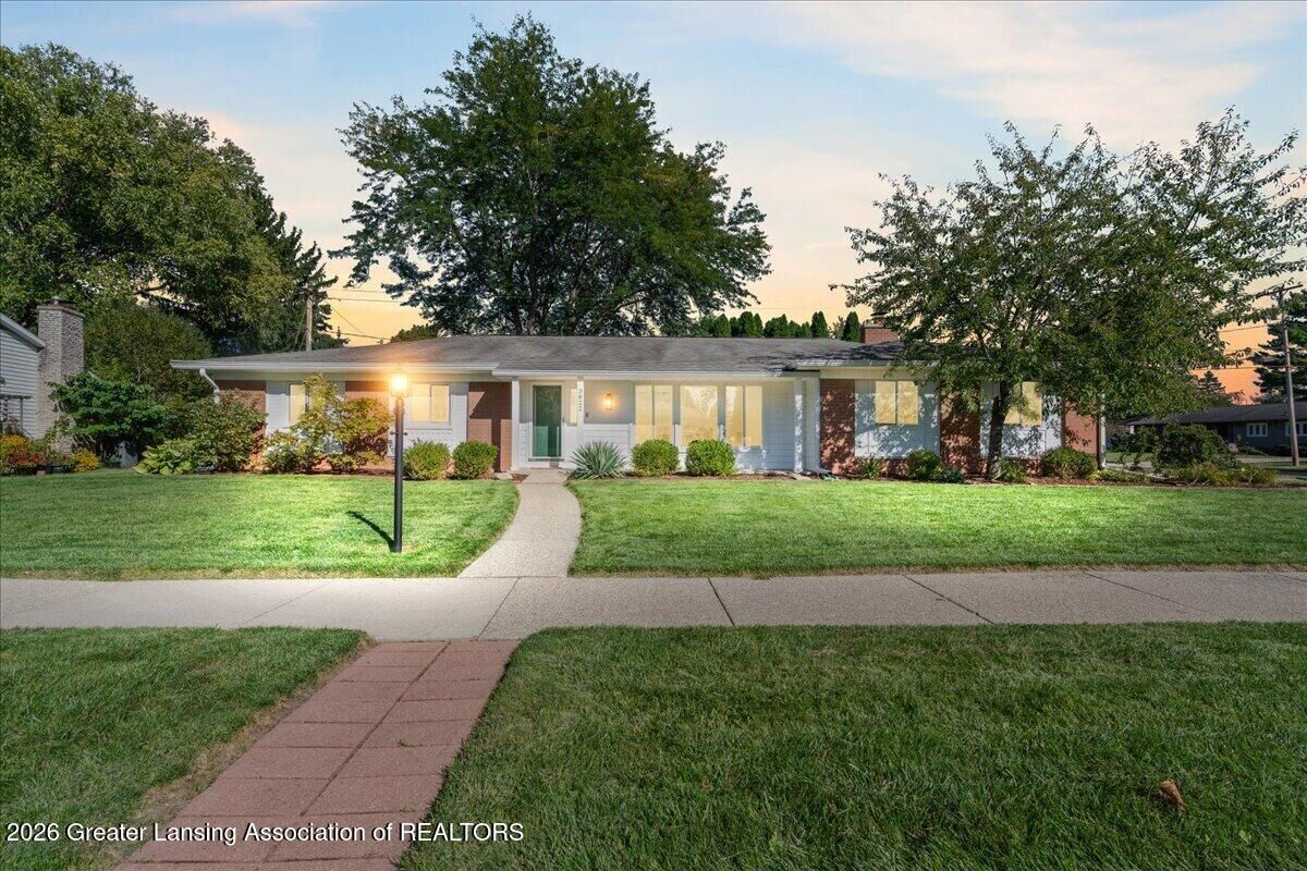 Property Photo:  3822 New Salem Avenue  MI 48864 
