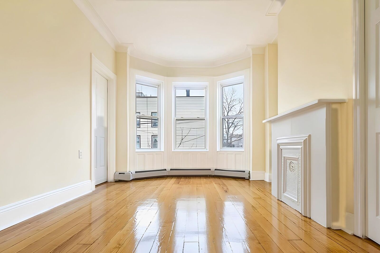 Property Photo:  17 Pierce Ave 2  NJ 07307 