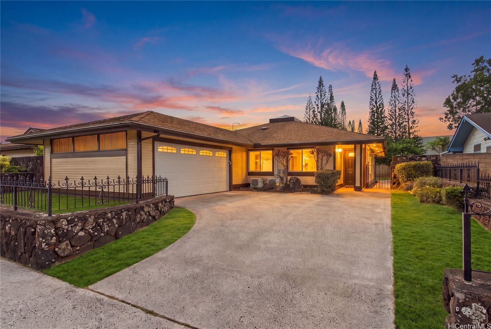 Property Photo:  95-576 Leleiona Street  HI 96789 