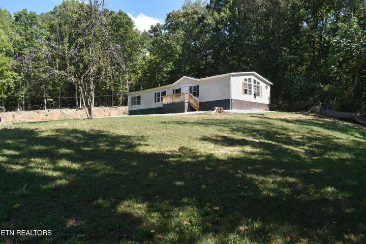 Property Photo:  2549 River Rd  TN 37763 
