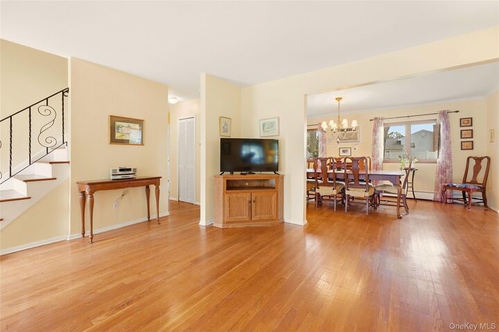 Property Photo:  44 Dulittle Street  NY 11703 