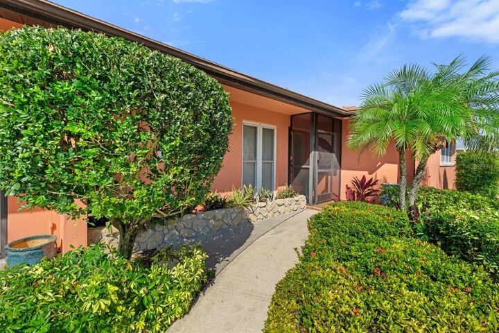 Property Photo:  1829 Cornwallis Parkway  FL 33904 