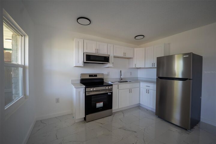 Property Photo:  56 B Street 3  FL 33708 