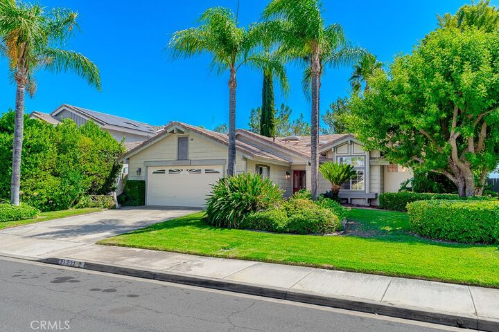 Property Photo:  31211 Corte Alhambra  CA 92592 