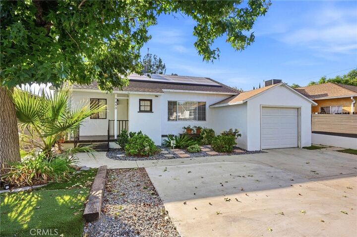 Property Photo: 7455 Blewett Avenue CA 91406