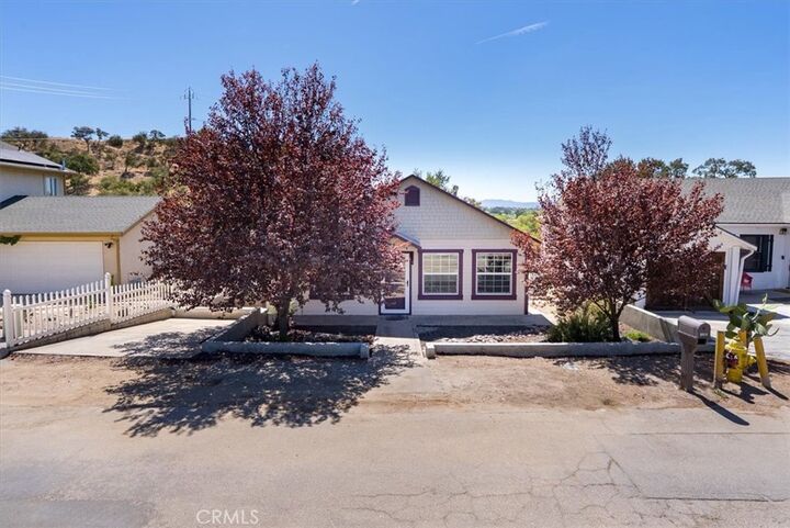 Property Photo:  125 Capitol Hill  CA 93446 