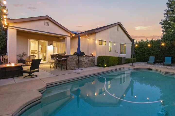 Property Photo:  507 Blackford Court  CA 95692 