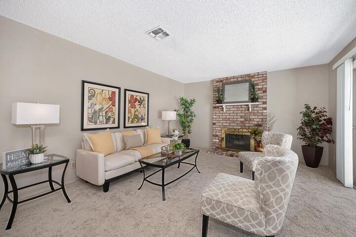 Property Photo: 11022 Autumnwind Lane CA 95670