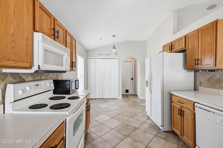 Property Photo: 5571 Westland Station Road FL 32244
