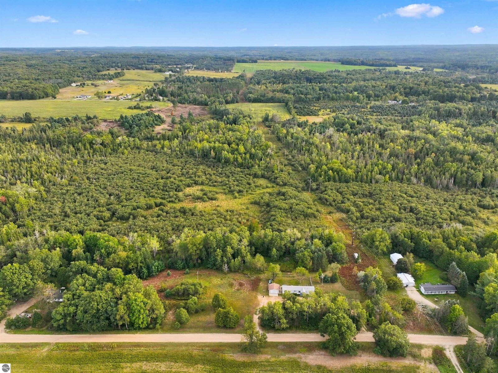 Property Photo: 6890 E 46 Road MI 49601
