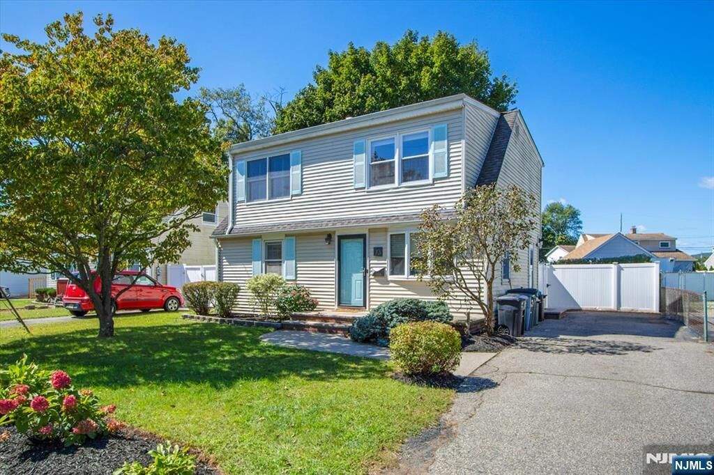 Property Photo: 73 Burnside Place NJ 07420