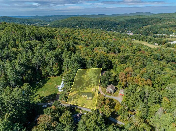 Property Photo:  70 Ledge Road  NH 03585 
