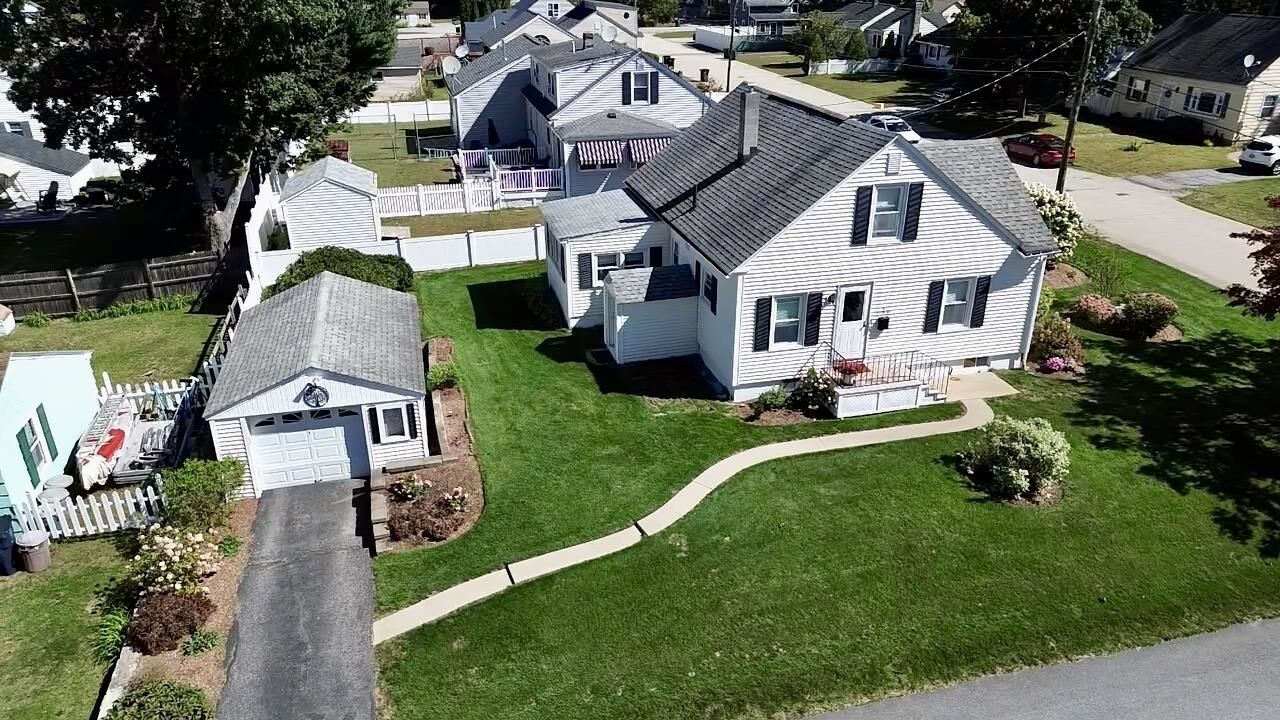 Property Photo:  11 Victor Avenue  NH 03060 