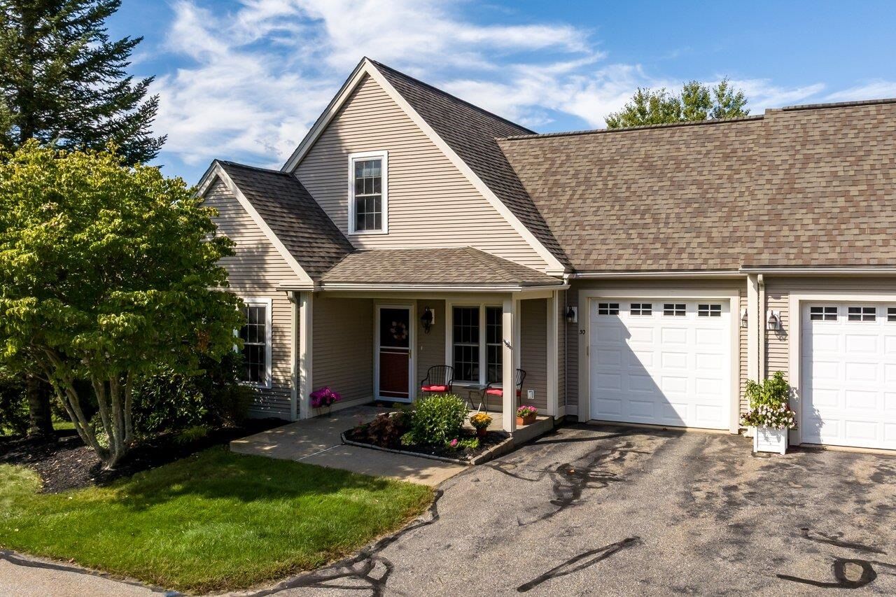 Property Photo: 30 Fitts Farm Drive NH 03824