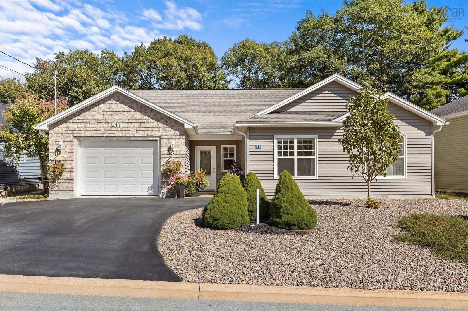 Property Photo:  48 Acorn Drive  NS B4V 8Z3 