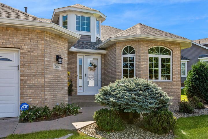 Property Photo: 3012 Highpointe Curve MN 55113