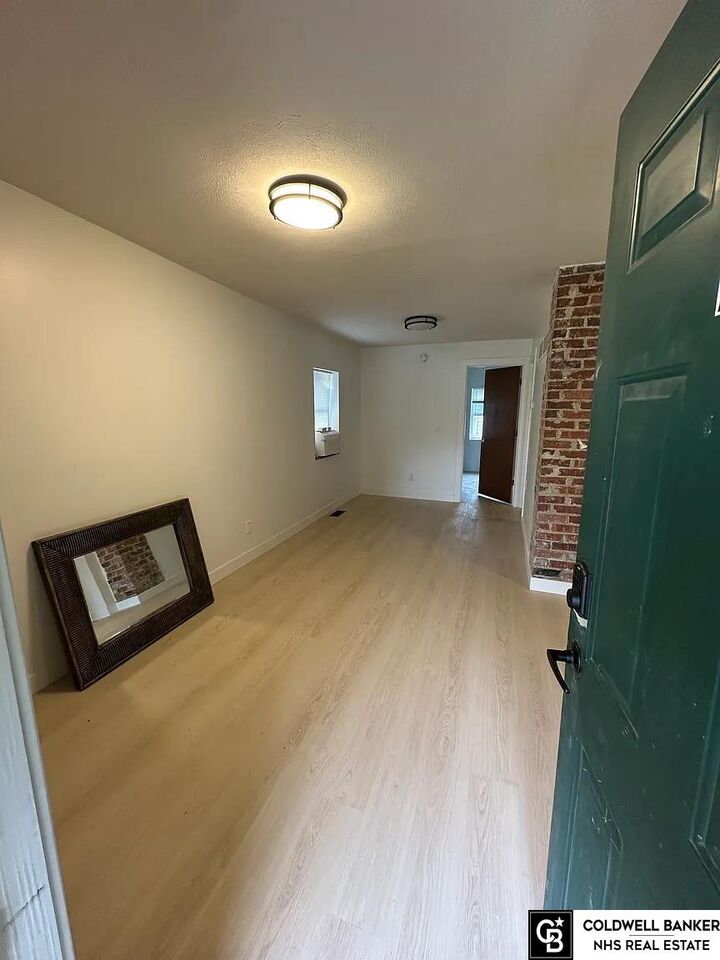 Property Photo: 1115 S 14th Street NE 68502
