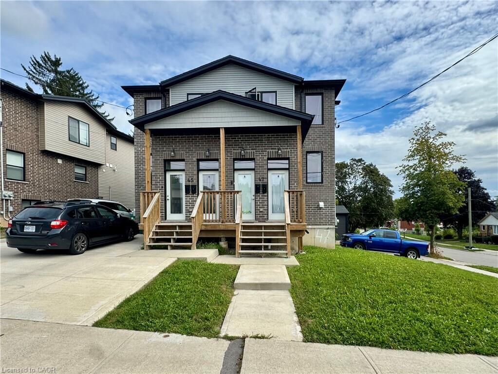 Property Photo:  47 Heiman Street A  ON N2M 3L7 