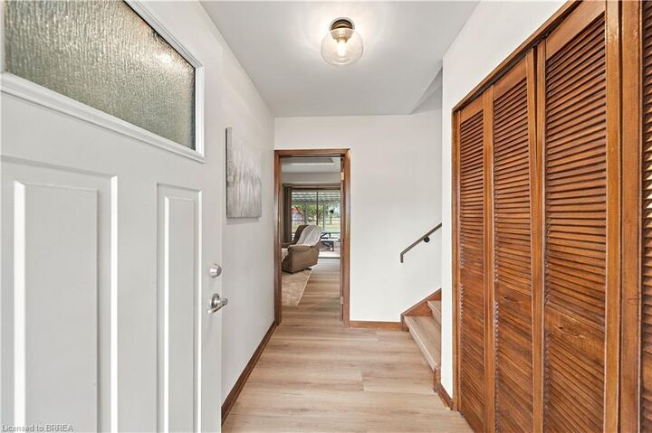 Property Photo:  638 Oak Park Road  ON N3T 5L8 