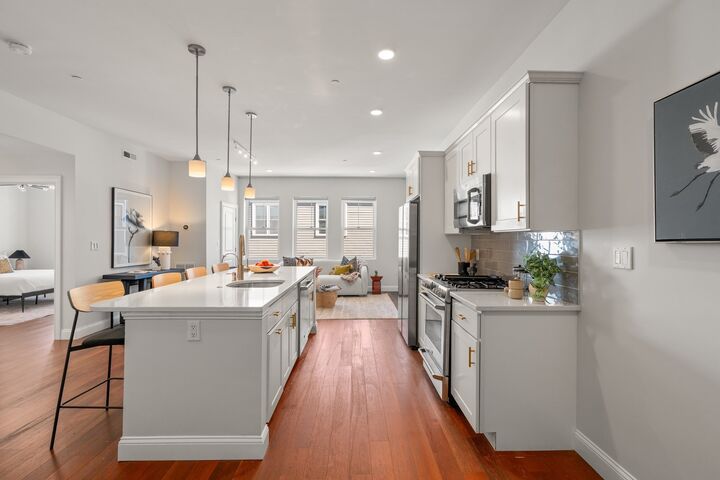 Property Photo:  170 W Broadway 310  MA 02127 