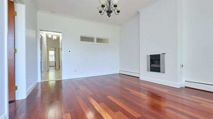 Property Photo: 120 Union Park St 3 MA 02118