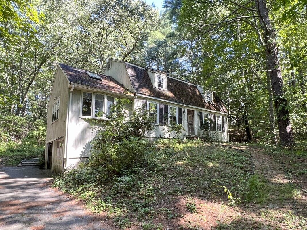 Property Photo: 94 Mountain Ave MA 02359
