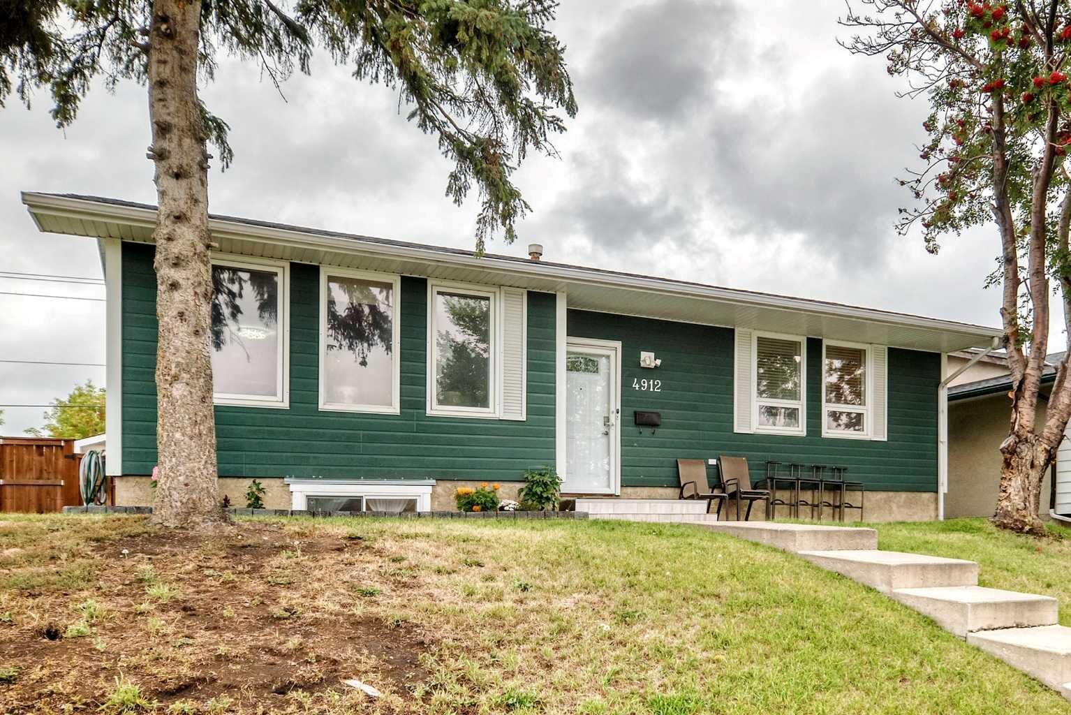 Property Photo:  4912 Rundlehorn Drive NE  AB T1Y 1B9 