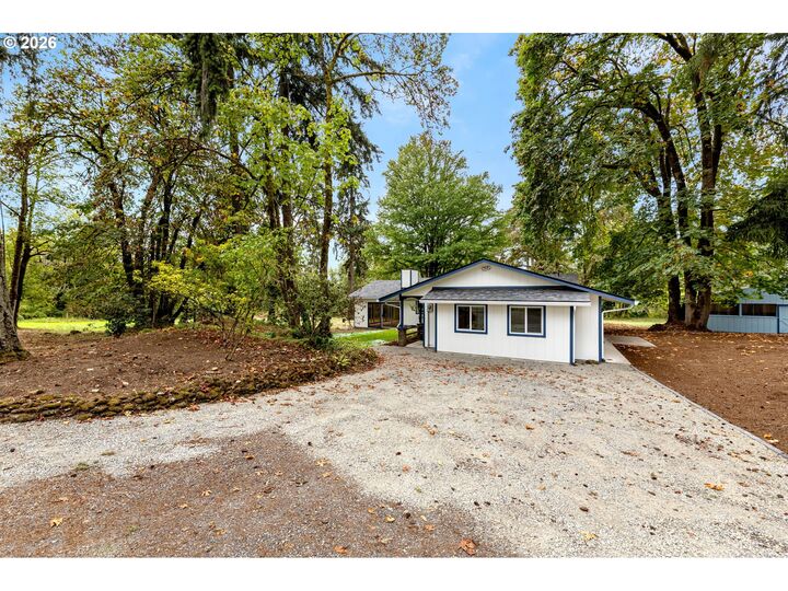 Property Photo: 31018 NW 71st Ave WA 98642