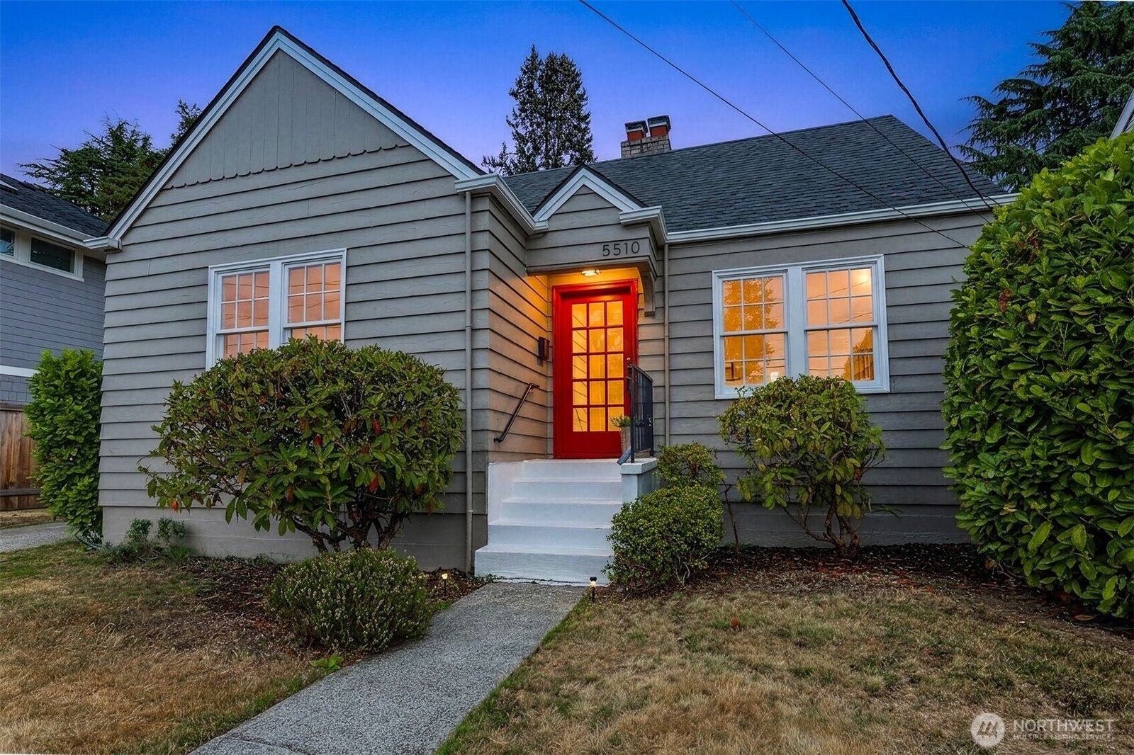 Property Photo: 5510 43rd Avenue NE WA 98105