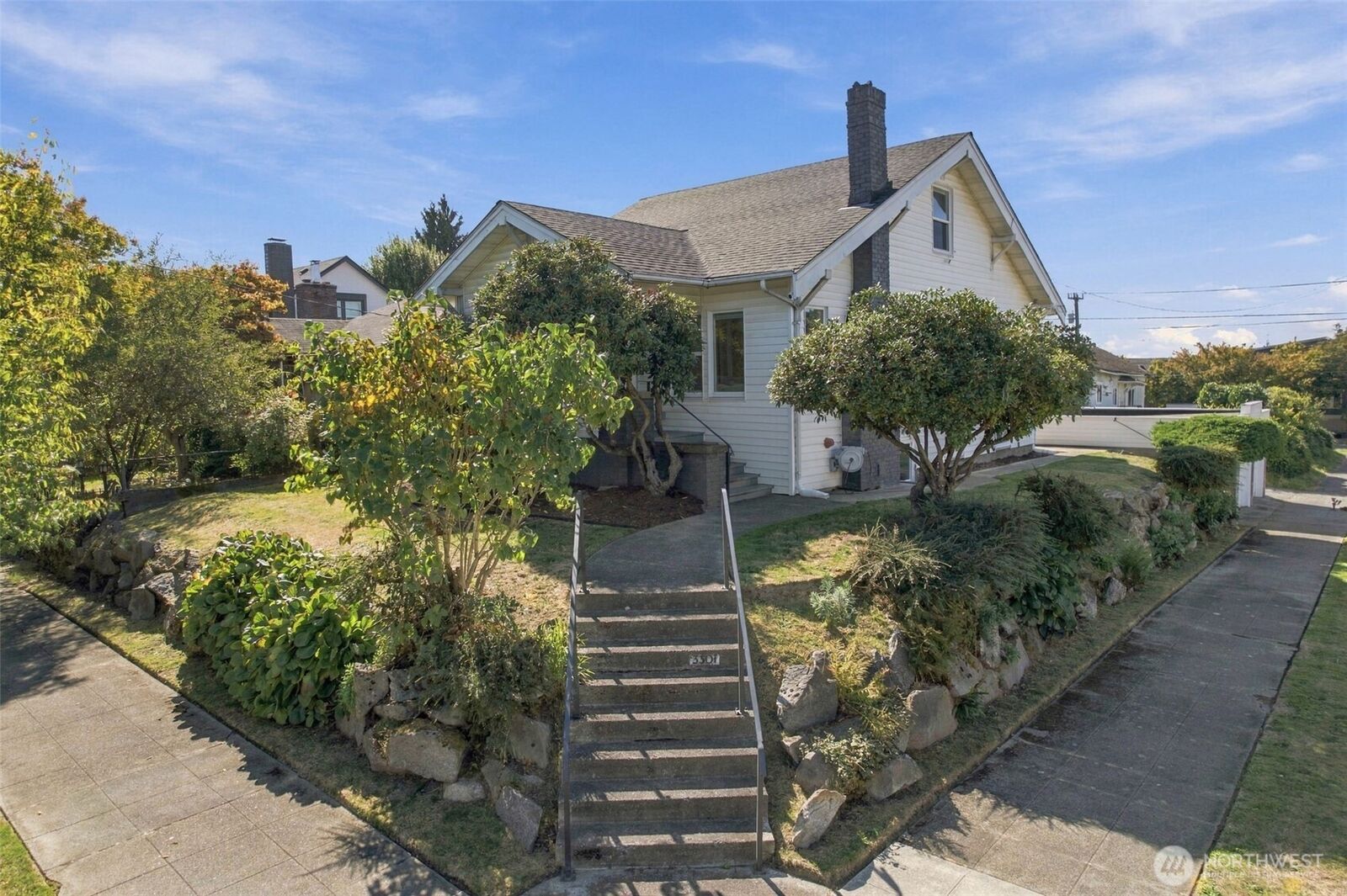 Property Photo:  3301  17th Avenue S  WA 98144 