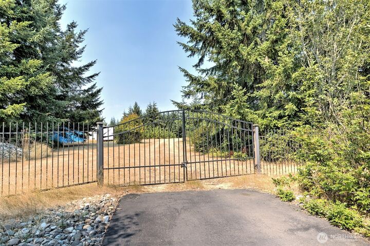 Property Photo: 8391 E State Route 3 WA 98584