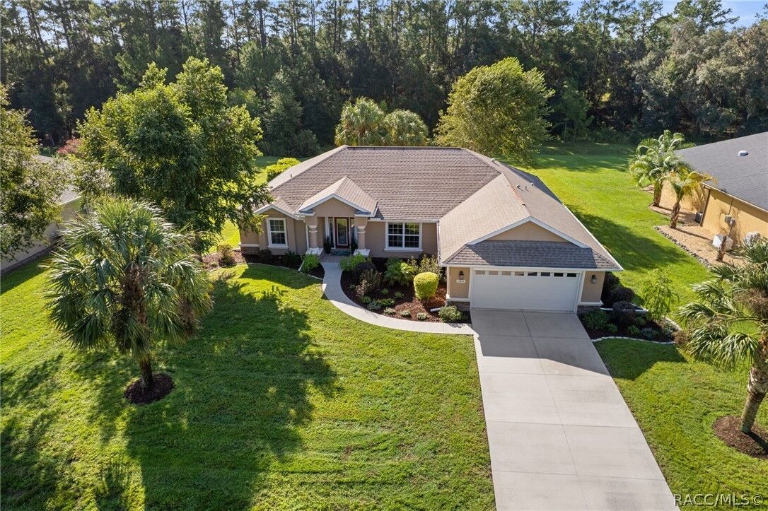 Property Photo:  11845 N Bluff Cove Path  FL 34434 