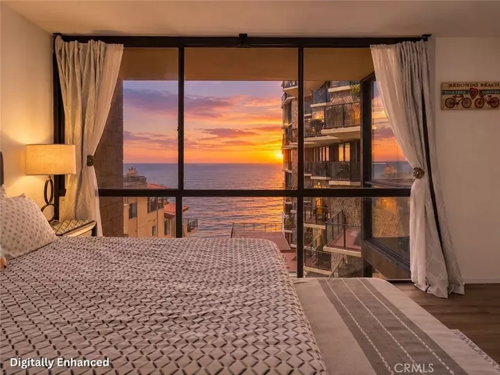 Property Photo:  531 Esplanade 302  CA 90277 