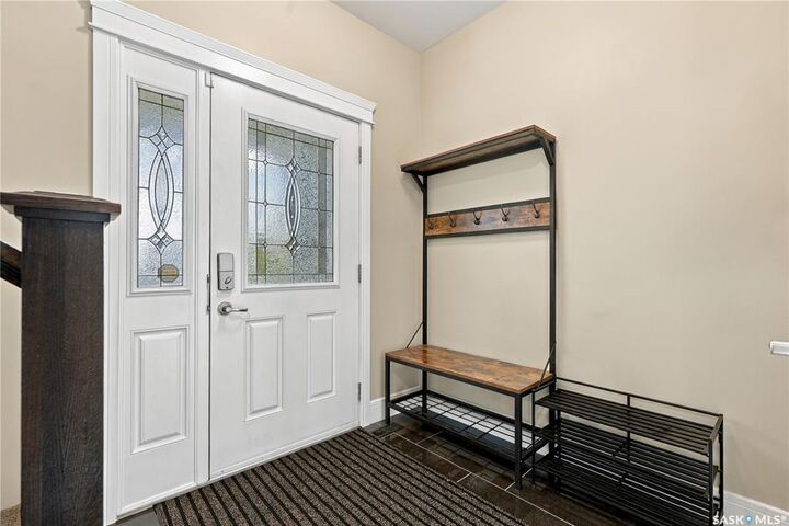 Property Photo:  495 Mahabir Crescent  SK S7W 0J7 