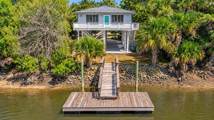 Property Photo:  42 Oyster Bay Drive  FL 32327 