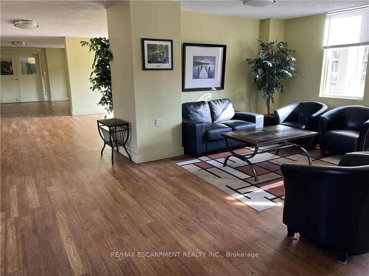 Property Photo:  350 Quigley Road 236  ON L8K 5N2 