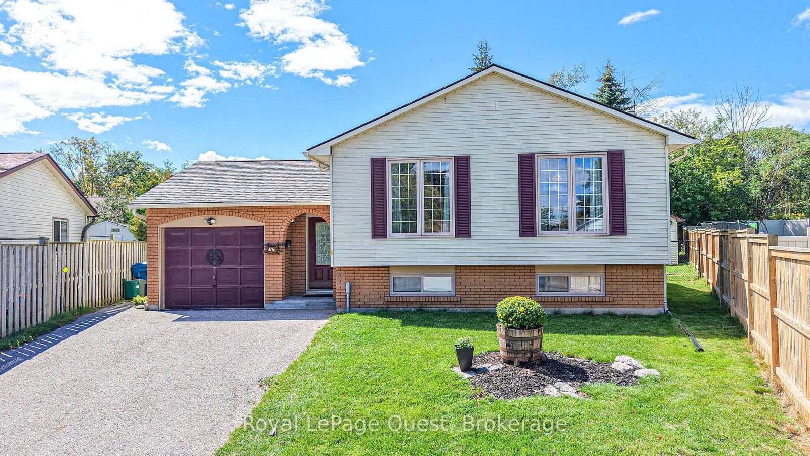 Property Photo:  4 Kehoe Court  ON L3V 7B5 