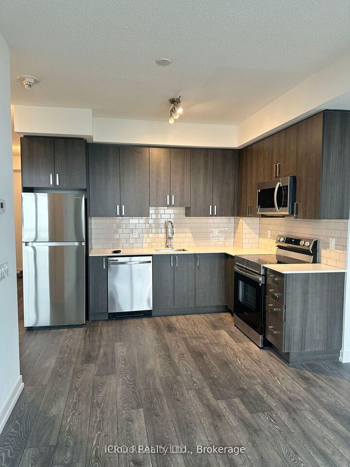 Property Photo:  1455 Celebration Drive 2511  ON L1W 1L8 