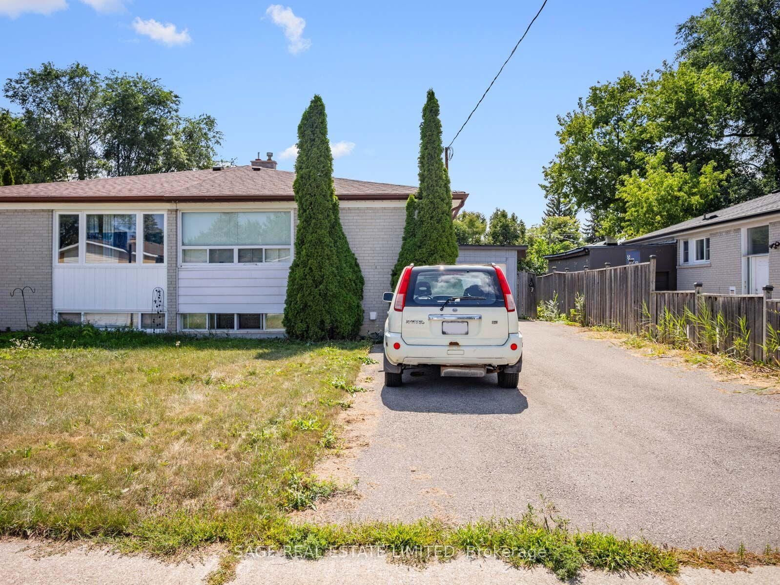 Property Photo:  308 Taylor Mills Drive N Bsmt  ON L4C 2T9 