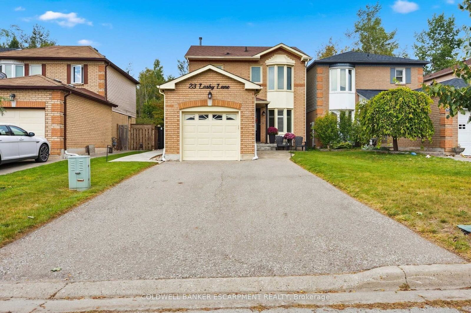 Photo de la propriété:  23 Lasby Lane  ON L7J 2W9 