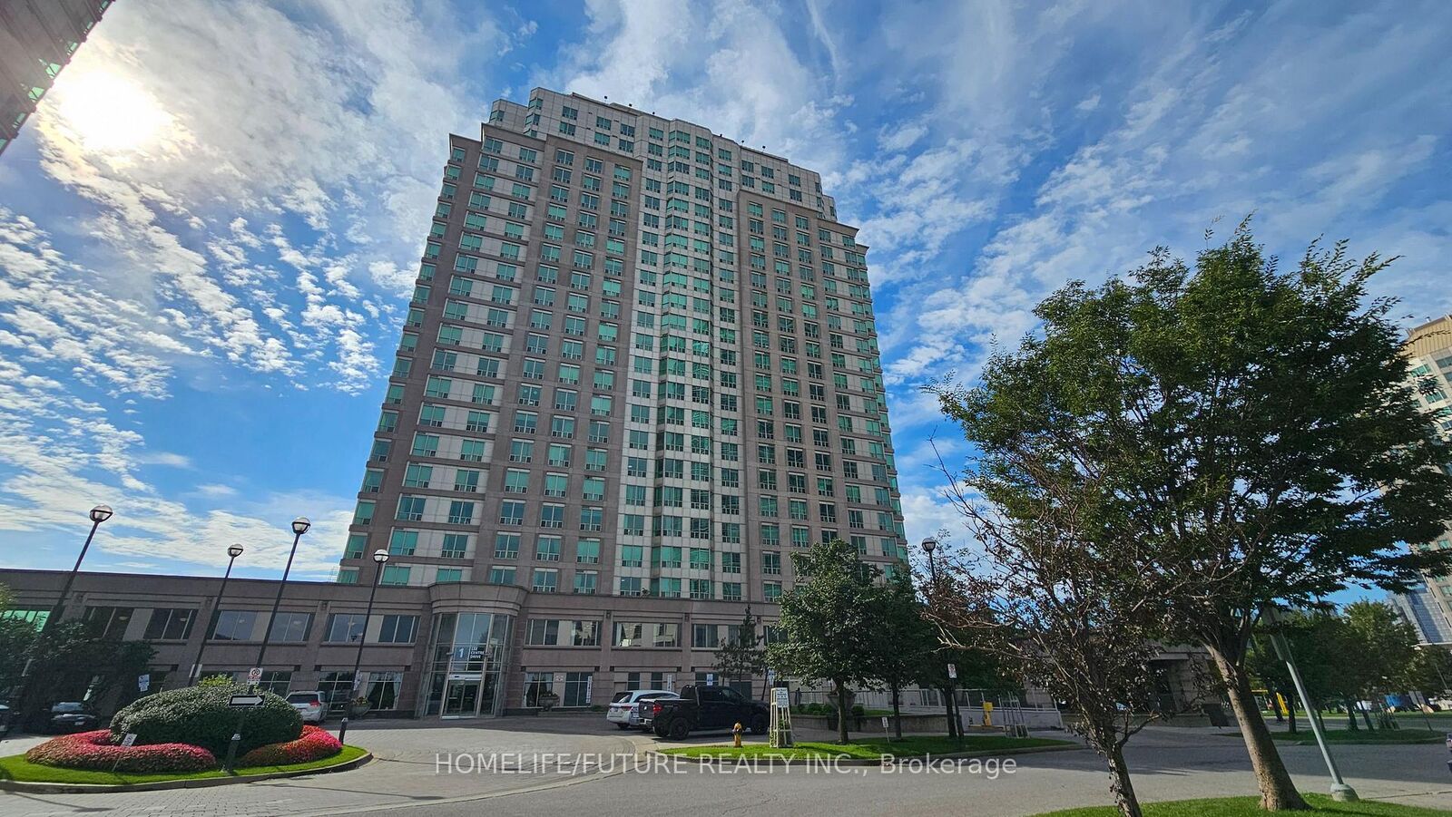 Property Photo:  1 Lee Centre Drive 1212  ON M1H 3J2 