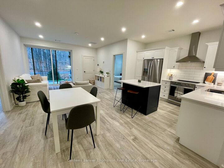 Property Photo:  18 Campus Trail 106  ON P1H 0K2 