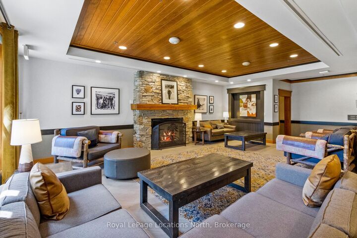 Property Photo:  152 Jozo Weider Boulevard 229  ON L9Y 0V2 